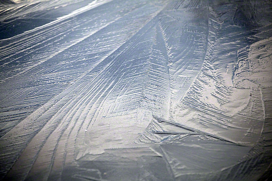 Am Naufahrtwasser, Eis